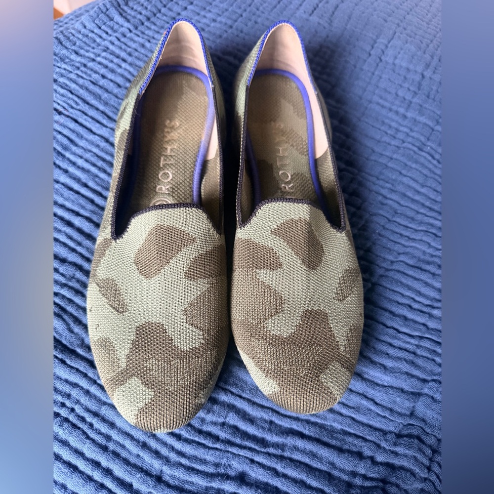 Rothy's Green Camo Slip-On Shoes size 9 ½